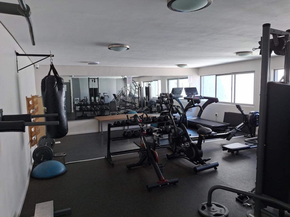 Apartment Pristine 1 Bedroom Unit In The With Balcony Cape Town